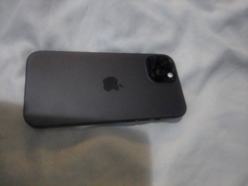 iPhone 15