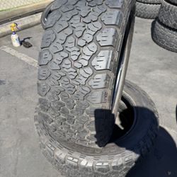 Pair Of Used Tires With Good Thread Life LT275/60R20 General