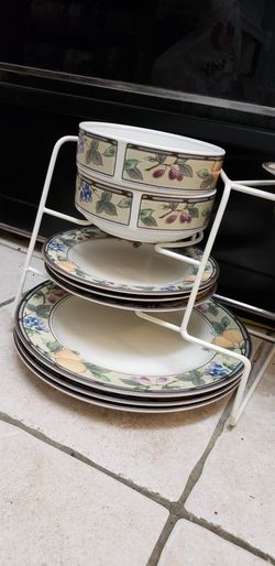 Shelf Organizer for Plates & Dishes. Rack Only. PICK UP NORTHERN & 51st Avenue