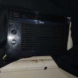 Window A/C unit