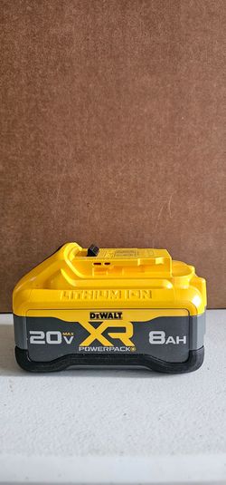 DeWalt 20V Max XR 8Ah Lithium-Ion Battery