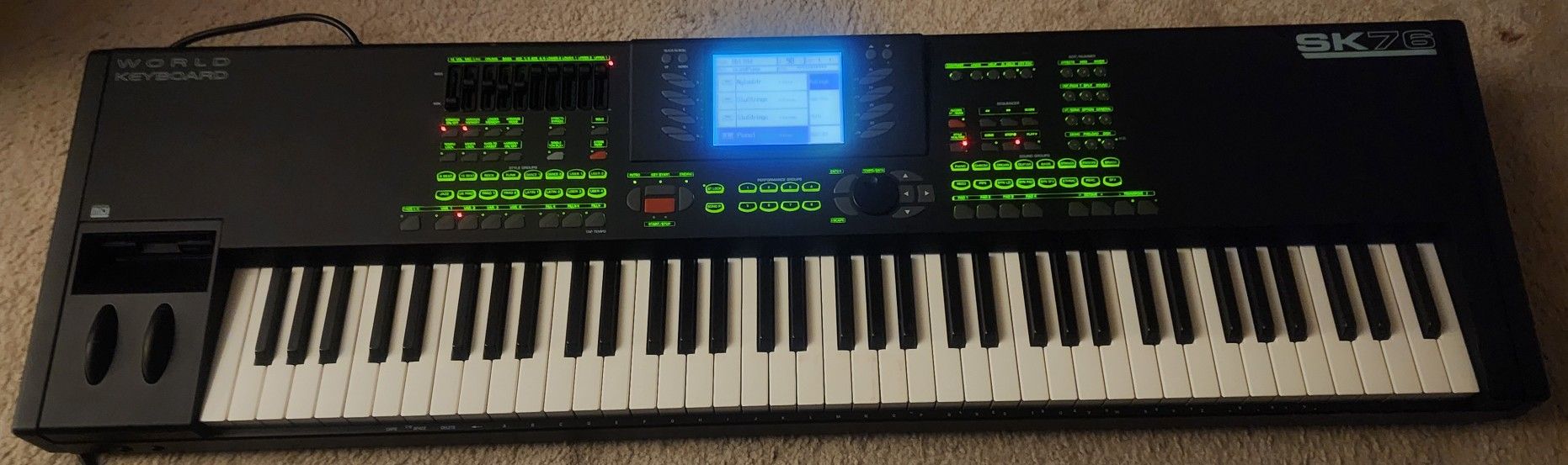 Generalmusic SK76 Arranger Synthesizer