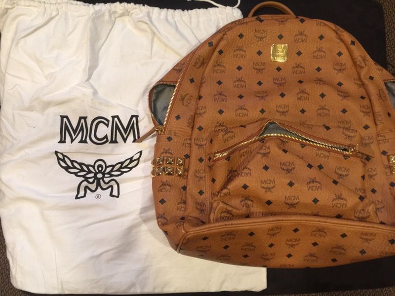 Authentic Large MCM Visetos Stark backpack NO TRADES!!