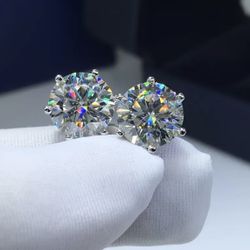 Moissanite Diamond Stud Earrings