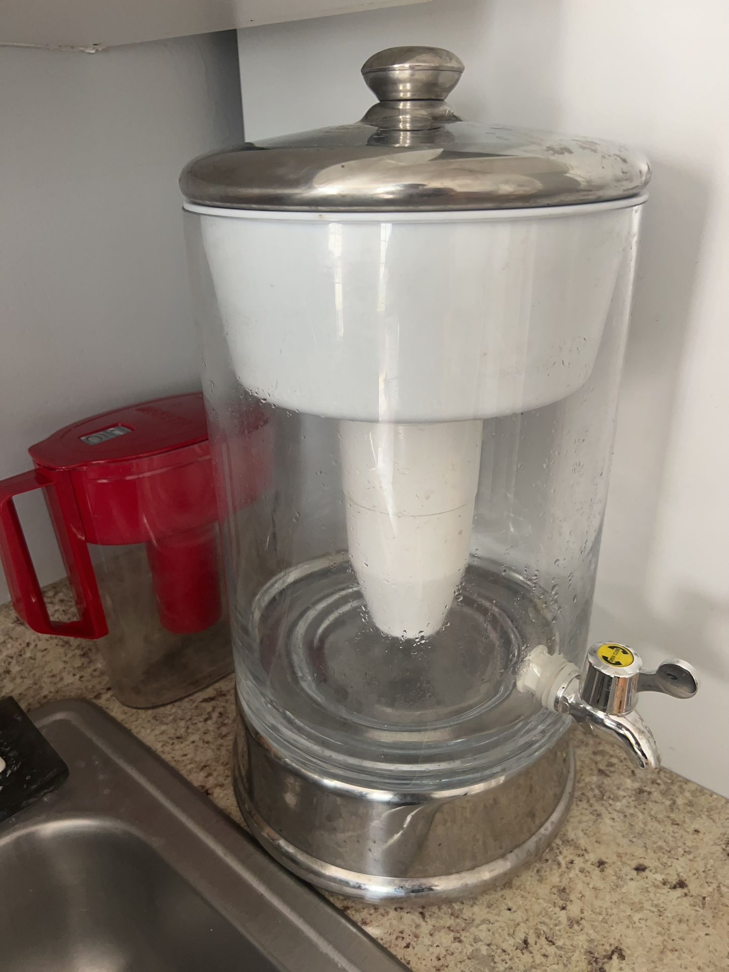 Filter Water Pitcher Brita & Zero water 