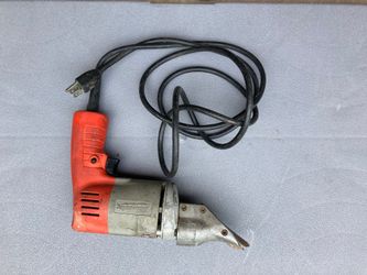 Sheet metal shear by Milwaukee