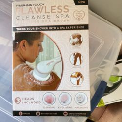 Finishing Touch Spinner Spa Brush Set