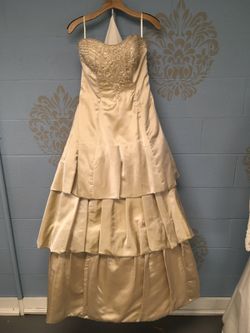 Beautiful New Wedding Dress