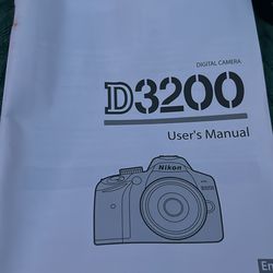 2012 Nikon D3200