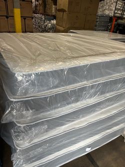 Full regular mattress and box spring new in plastic free delivery in Atlanta