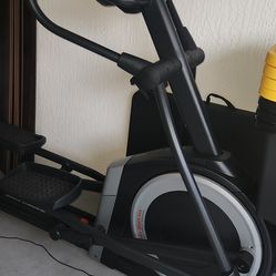 ProForm Elliptical. Excellent condition