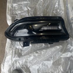 2018 Dodge Charger Headlight 