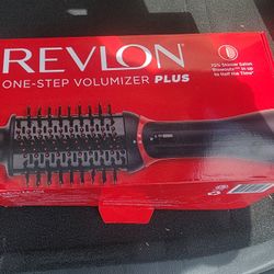 Revlon One Step Volumizer Plus