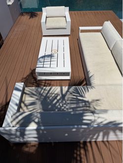 Outdoor Furniture Set