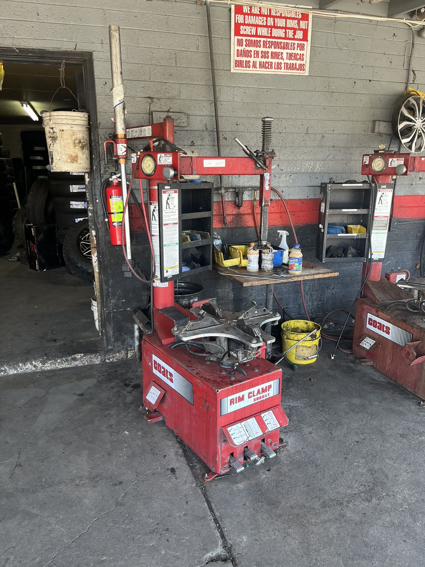 Tire Machine