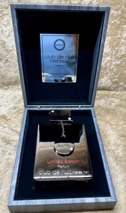 Club De Nuit Intense Man Parfum Armaf Limited Edition 3.6 Fl. Oz./105 Ml. Collector’s Pride