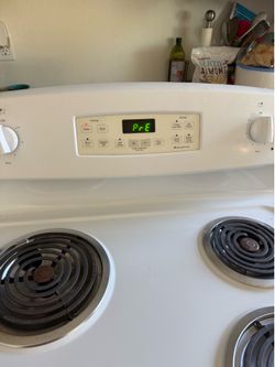 30 in. GE Freestanding Electric Coil Top Range White