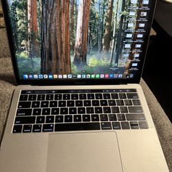Mac Book Pro 13 Inch 