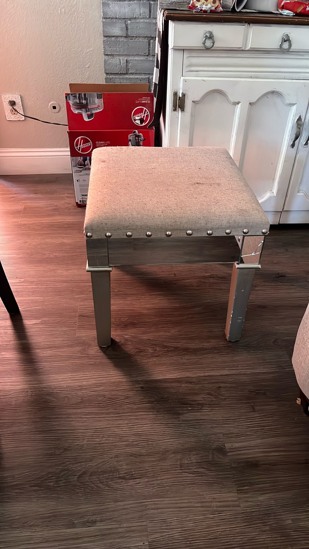 Vanity Chair