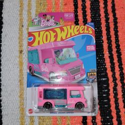 HOT WHEELS BARBIE DREAM CAMPER HW METRO