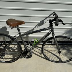 Trek Road BIKE $75