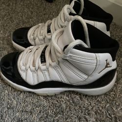 Jordan 11 Gratitude Size 5