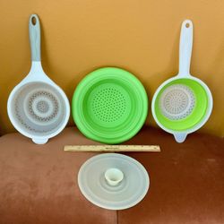 3 COLANDERS, COLLAPSIBLE, FOR XMAS DINNER