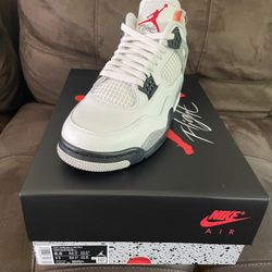 Jordan 4 Retro