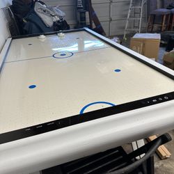 Air Hockey Table 