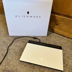 Alienware M15 R4 Gaming Laptop 