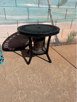 Propane fire pit Table 24” Wide and 21” Tall