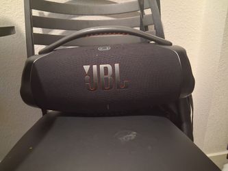 JBL BOOM 3