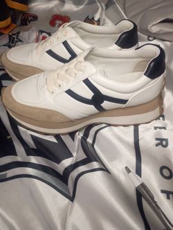 Veronica Beard sneakers size 8.5