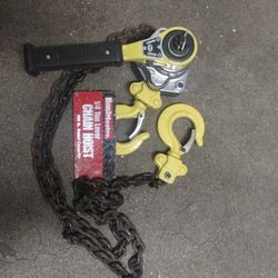 HaulMaster 1/4 Ton Lever Chain Hoist Tool 
