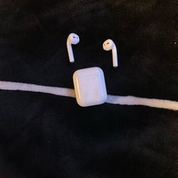 AirPods Gen 1 