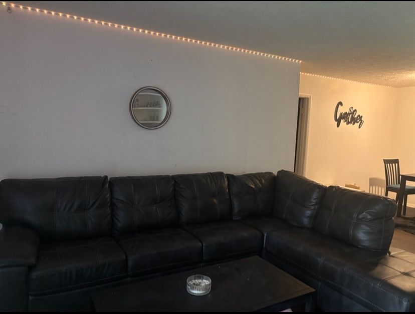 Brown Leather Couch Good Condition