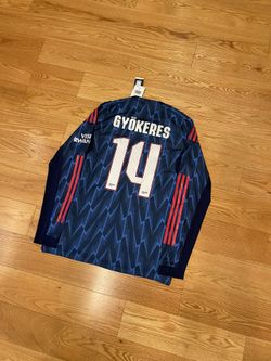 Authentic Adidas Arsenal VIKTOR GYOKERES🇸🇪 2025/26 away jersey (Size Large) 