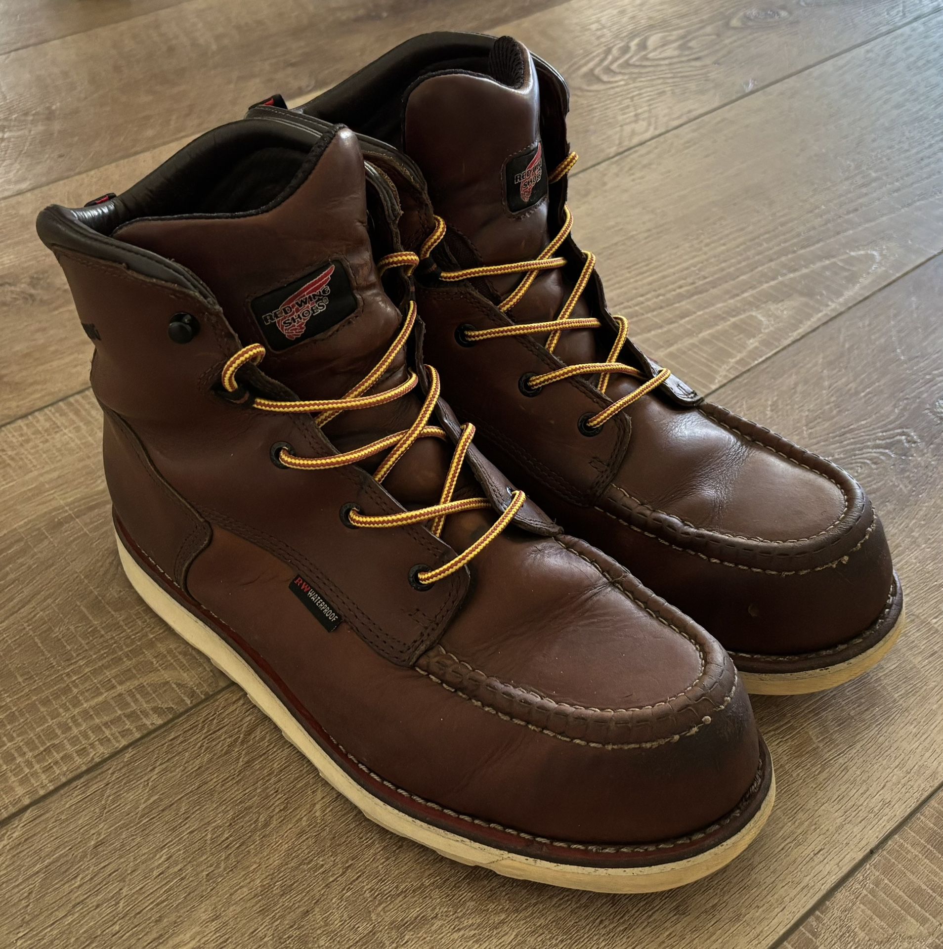 Red Wing Sz 11.5 Waterproof Safety toe Work boots