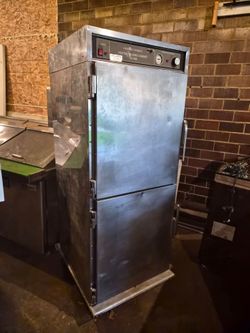 Henny Penny Full Size Insulated Stainless Steel Hot Holding Cabinet 120V
