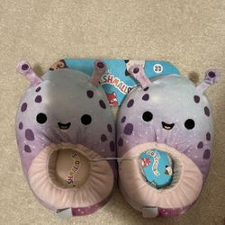 Squishmallows Slippers - New 