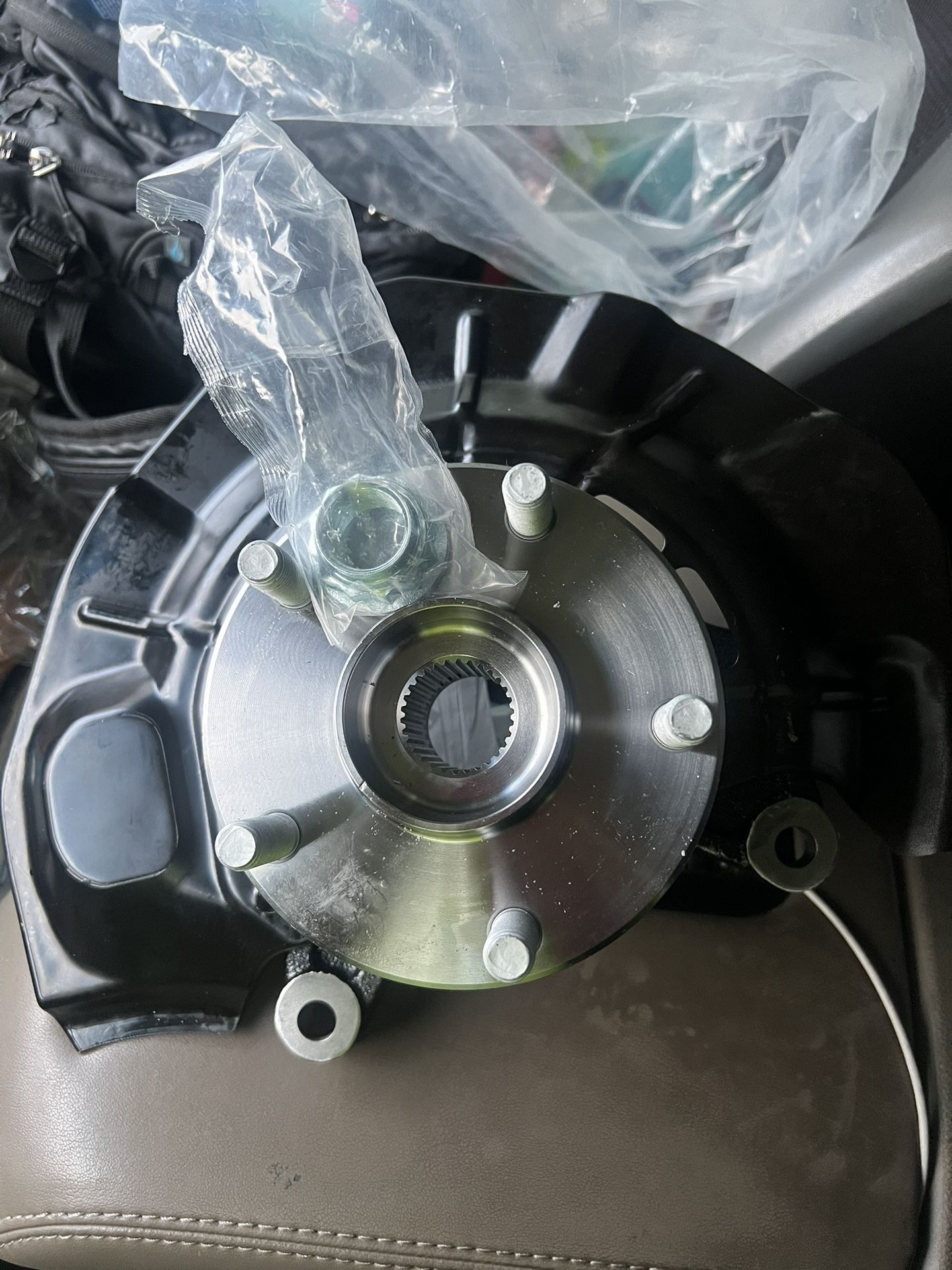 Toyota/ Lexus Front Right Steering Knuckle
