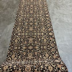 Hand Bound Runner