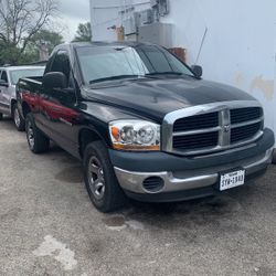 2006 Dodge Truck 