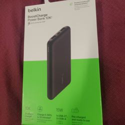 Belkin Portable Charger Brand New 10,000 MAH