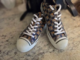 Men's Burberry shoes