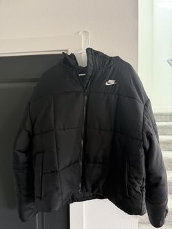 UNISEX NIKE THERMA FIT PUFFER JACKET SIZE MEDIUM