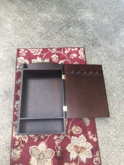 Wall Mail Organizer& Key Hooks