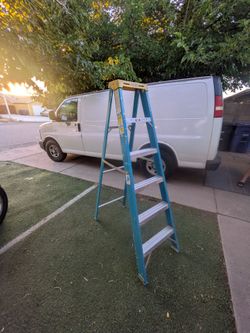 Wagner ladder 6006. 250 lbs $70