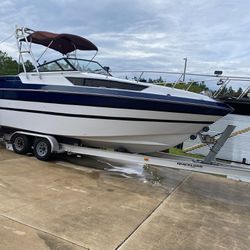 1988 Century 255 Cabin Cruiser 