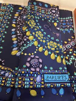 Hermes Padures Des Maharaja Silk Scarf